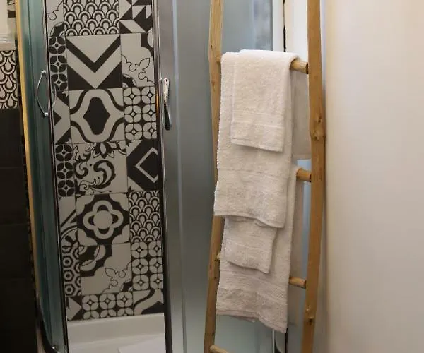 Aroma - Neapolitan Konukevi 4*