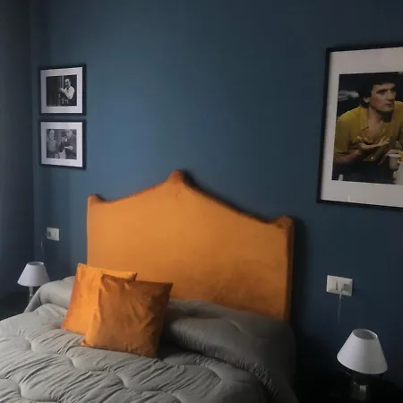 Aroma - Neapolitan בית הארחה