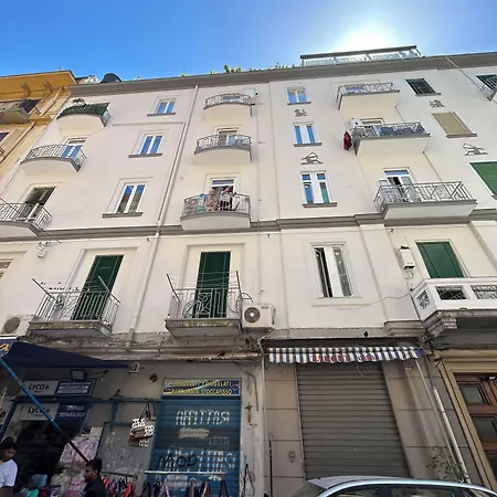 Aroma - Neapolitan 4*