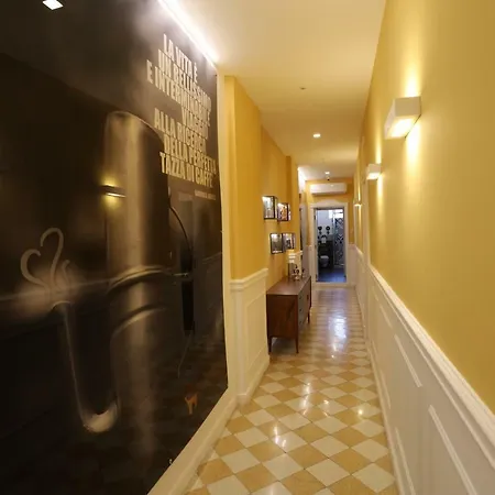 Πανσιόν Aroma - Neapolitan 4*